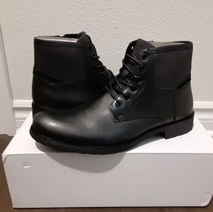 Steve Madden